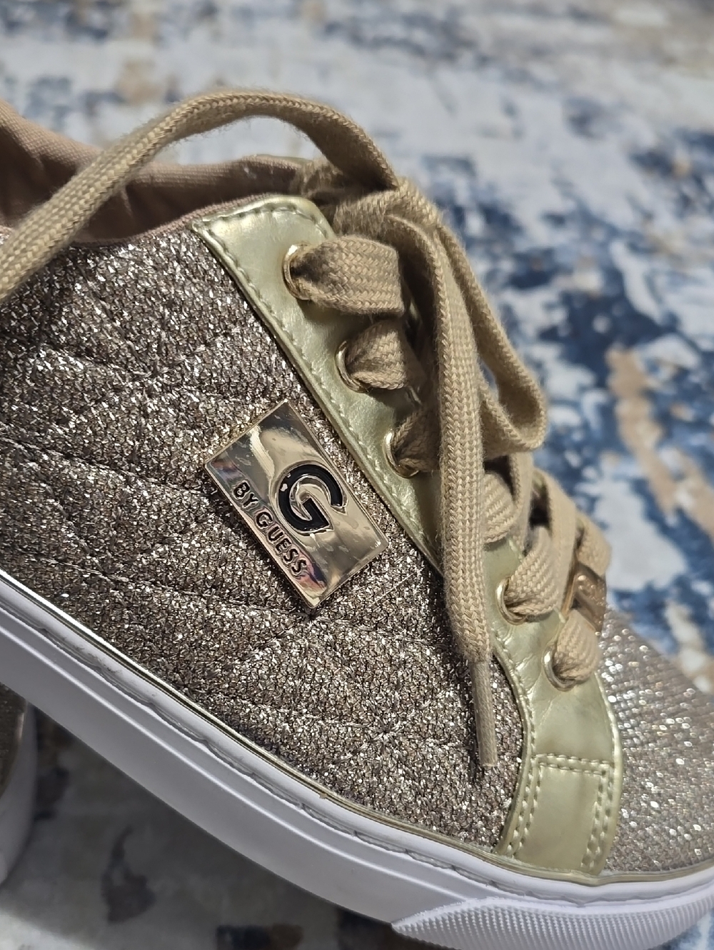 Guess Gold Glitter Sneakers Classic Style - Picture 6 of 9